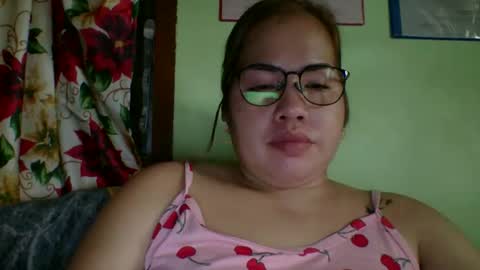 Snapshot of small_boobs59 chatting on 02/05/26, 06:18 Lovewella online show from 02/05/26, 06:18