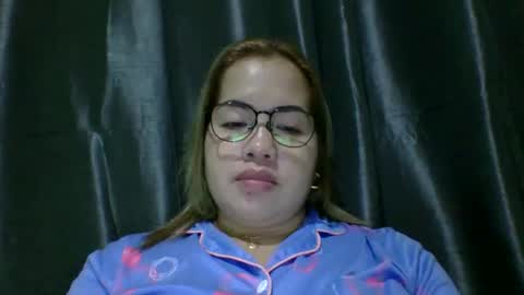 Snapshot of small_boobs59 chatting on 02/16/26, 04:14 Lovewella online show from 02/16/26, 04:14