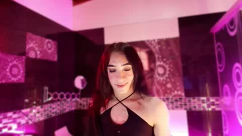 Small Hot19 online show from 02/09/26, 10:08