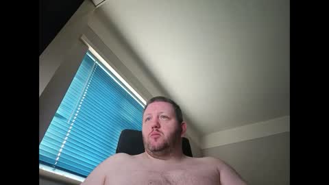 Snapshot of smallone19832 chatting on 12/03/24, 09:33 smallone19832 online show from 12/03/24, 09:33