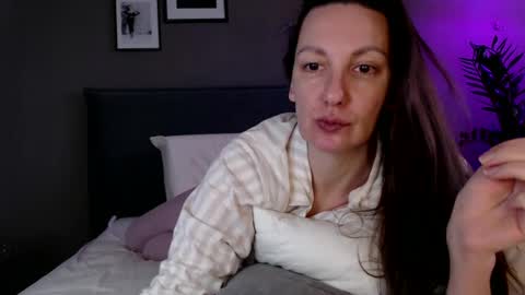 Anna no bbbbybybbabebyy just Anna. And dont call me mom please. online show from 02/10/25, 06:20