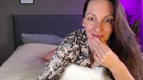 Anna no bbbbybybbabebyy just Anna. And dont call me mom please. online show from 03/06/25, 10:52