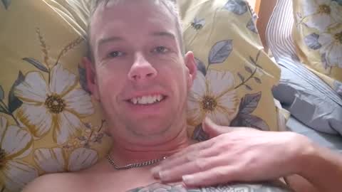 Snapshot of smallville456 chatting on 10/11/25, 07:18 smallville456 online show from 10/11/25, 07:18