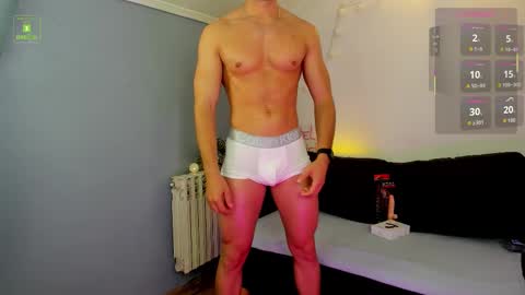 Snapshot of smart_fit_lad chatting on 09/17/25, 04:41 Mateo online show from 09/17/25, 04:41