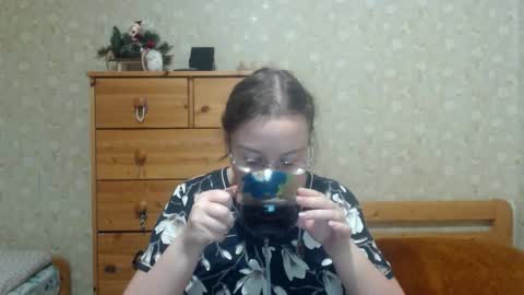 smart_rose online show from 02/04/26, 07:31