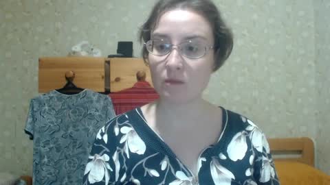 smart_rose online show from 04/14/26, 07:20