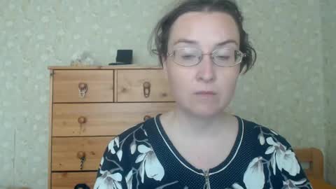 smart_rose online show from 05/19/26, 12:22