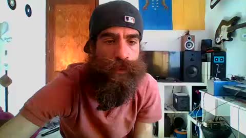 willy online show from 03/09/25, 10:08