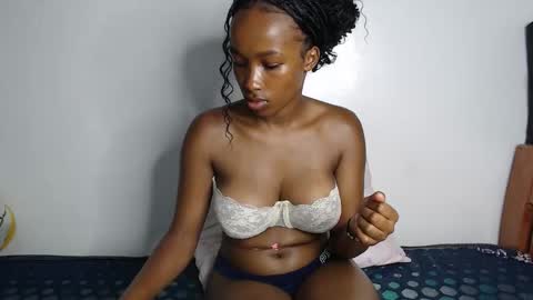 lucky online show from 10/31/25, 01:01