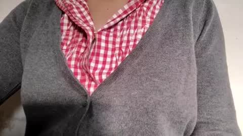 Snapshot of smili_doll chatting on 11/26/25, 10:16 smili_doll online show from 11/26/25, 10:16