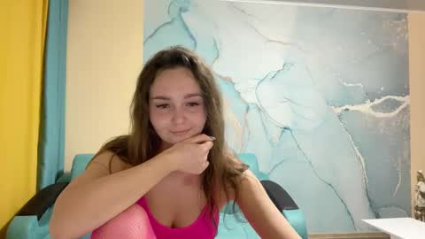 Snapshot of smiling_riddle chatting on 02/10/25, 03:53 smiling_riddle online show from 02/10/25, 03:53