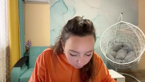 Snapshot of smiling_riddle chatting on 11/12/25, 08:59 smiling_riddle online show from 11/12/25, 08:59