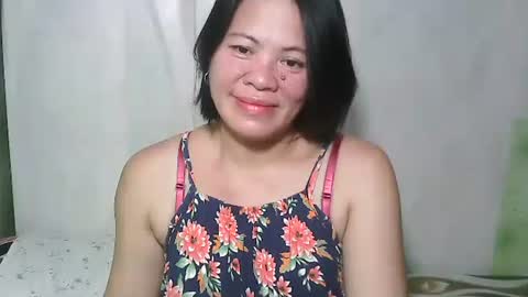 Snapshot of smilinglady27 chatting on 09/25/25, 11:25 smilinglady27 online show from 09/25/25, 11:25