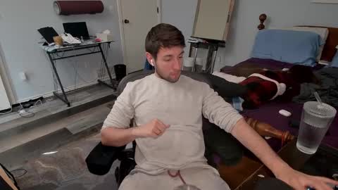 Snapshot of smilingwanker chatting on 03/04/25, 05:03 smilingwanker online show from 03/04/25, 05:03