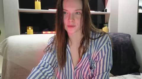 smilym online show from 11/09/25, 02:37