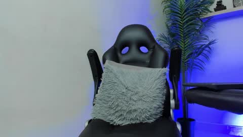 SMIT  online show from 01/03/25, 10:40