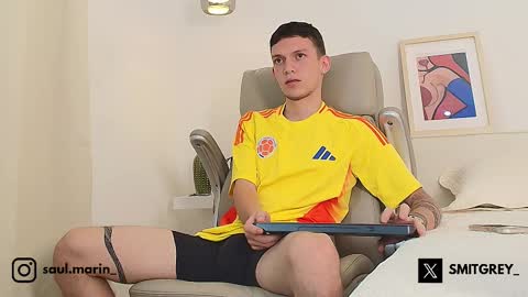 SMIT  online show from 10/15/25, 01:17