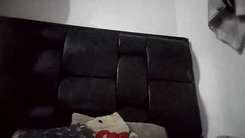 Snapshot of smith_benjamin_ chatting on 02/01/26, 10:19 benja online show from 02/01/26, 10:19