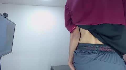 Snapshot of smith_maycol chatting on 11/08/25, 11:25 Mateo stiben online show from 11/08/25, 11:25