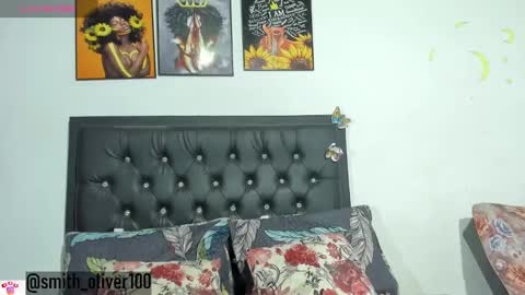 Snapshot of smith_oliver chatting on 12/28/24, 08:15 Smith online show from 12/28/24, 08:15