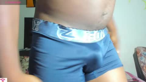 Snapshot of smith_oliver chatting on 12/29/24, 09:39 Smith online show from 12/29/24, 09:39