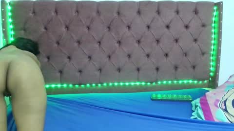 JONH SMITH AND ALIX SMITH online show from 12/10/24, 07:37