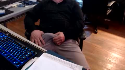 smly online show from 11/21/25, 03:00