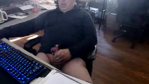 smly online show from 04/18/26, 01:15