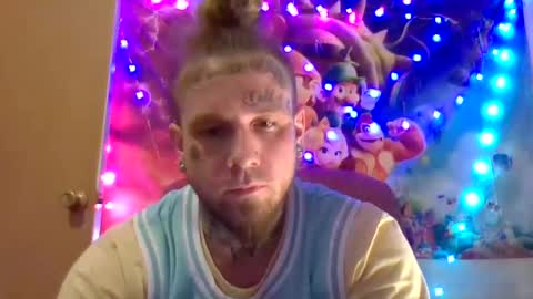 Snapshot of smokebluntafterblunt chatting on 12/12/24, 12:59 smoke online show from 12/12/24, 12:59