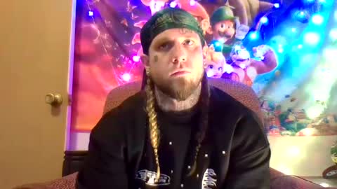 Snapshot of smokebluntafterblunt chatting on 01/03/25, 01:16 smoke online show from 01/03/25, 01:16