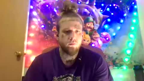 Snapshot of smokebluntafterblunt chatting on 01/06/25, 02:48 smoke online show from 01/06/25, 02:48