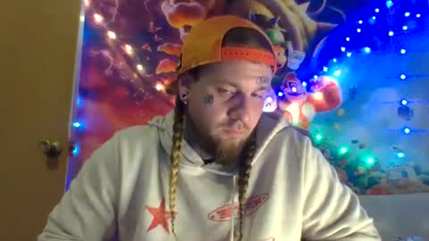 Snapshot of smokebluntafterblunt chatting on 02/09/25, 11:04 smoke online show from 02/09/25, 11:04