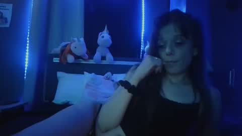 love bug online show from 11/08/25, 09:09