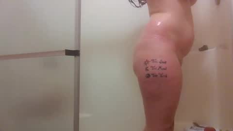 Snapshot of smoothmove1215 chatting on 02/09/25, 06:47 smoothmove1215 online show from 02/09/25, 06:47