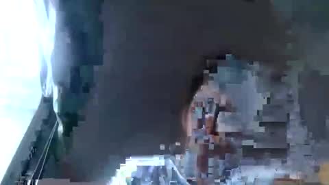 Snapshot of smoothmove1215 chatting on 03/31/26, 09:48 smoothmove1215 online show from 03/31/26, 09:48