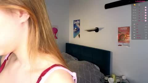 Eva online show from 12/21/25, 09:16