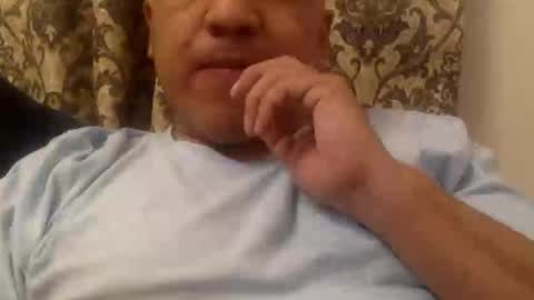 Snapshot of smoothstrik3r chatting on 12/21/24, 04:30 smoothstrik3r online show from 12/21/24, 04:30