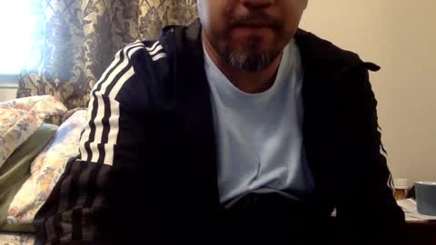 Snapshot of smoothstrik3r chatting on 01/31/25, 01:11 smoothstrik3r online show from 01/31/25, 01:11