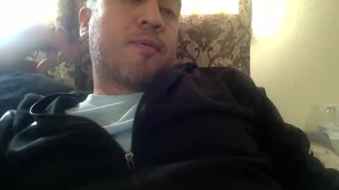 Snapshot of smoothstrik3r chatting on 03/10/25, 12:51 smoothstrik3r online show from 03/10/25, 12:51