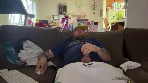 Snapshot of smoothtactix chatting on 02/16/26, 01:24 SmoothTactix online show from 02/16/26, 01:24