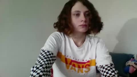 Bambi--Vodka online show from 01/01/25, 08:04