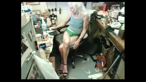 Snapshot of smurfingo99 chatting on 05/27/26, 01:24 mish online show from 05/27/26, 01:24