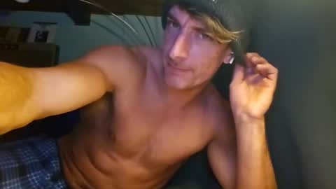 Snackyyyy online show from 01/19/26, 05:22