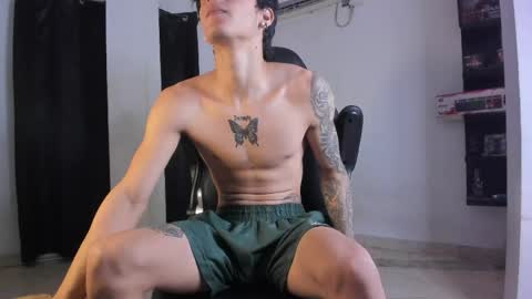 snakebutterfly online show from 03/07/26, 05:15