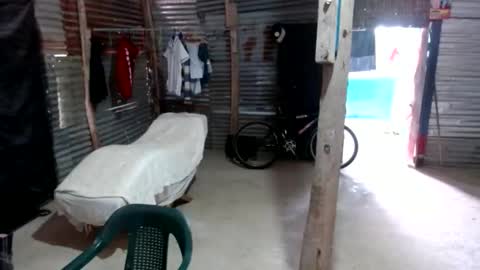 Snapshot of snakeguy08 chatting on 02/15/26, 03:31 snakeguy08 online show from 02/15/26, 03:31