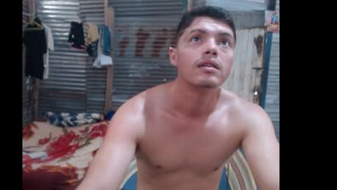 snakeguy08 online show from 04/18/26, 04:00