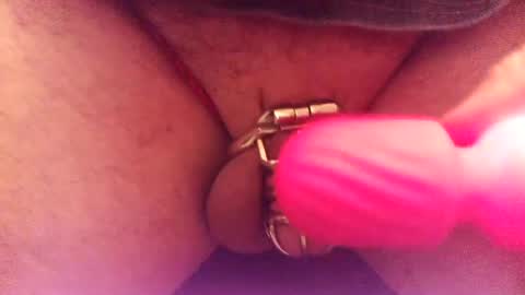 Snapshot of snakepit31 chatting on 07/19/26, 05:05 Sissy Boy online show from 07/19/26, 05:05