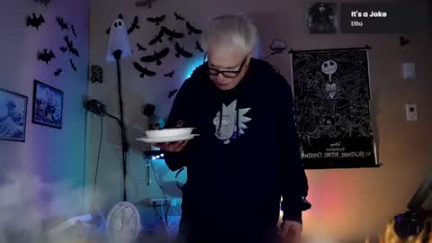 Viiscount  Snarfle Von Snarfenberg online show from 12/04/24, 05:49