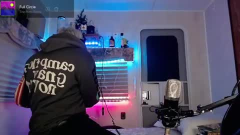 Viiscount  Snarfle Von Snarfenberg online show from 03/09/25, 11:36