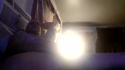 Snapshot of snblee4dp chatting on 11/21/25, 11:03 snblee4dp online show from 11/21/25, 11:03